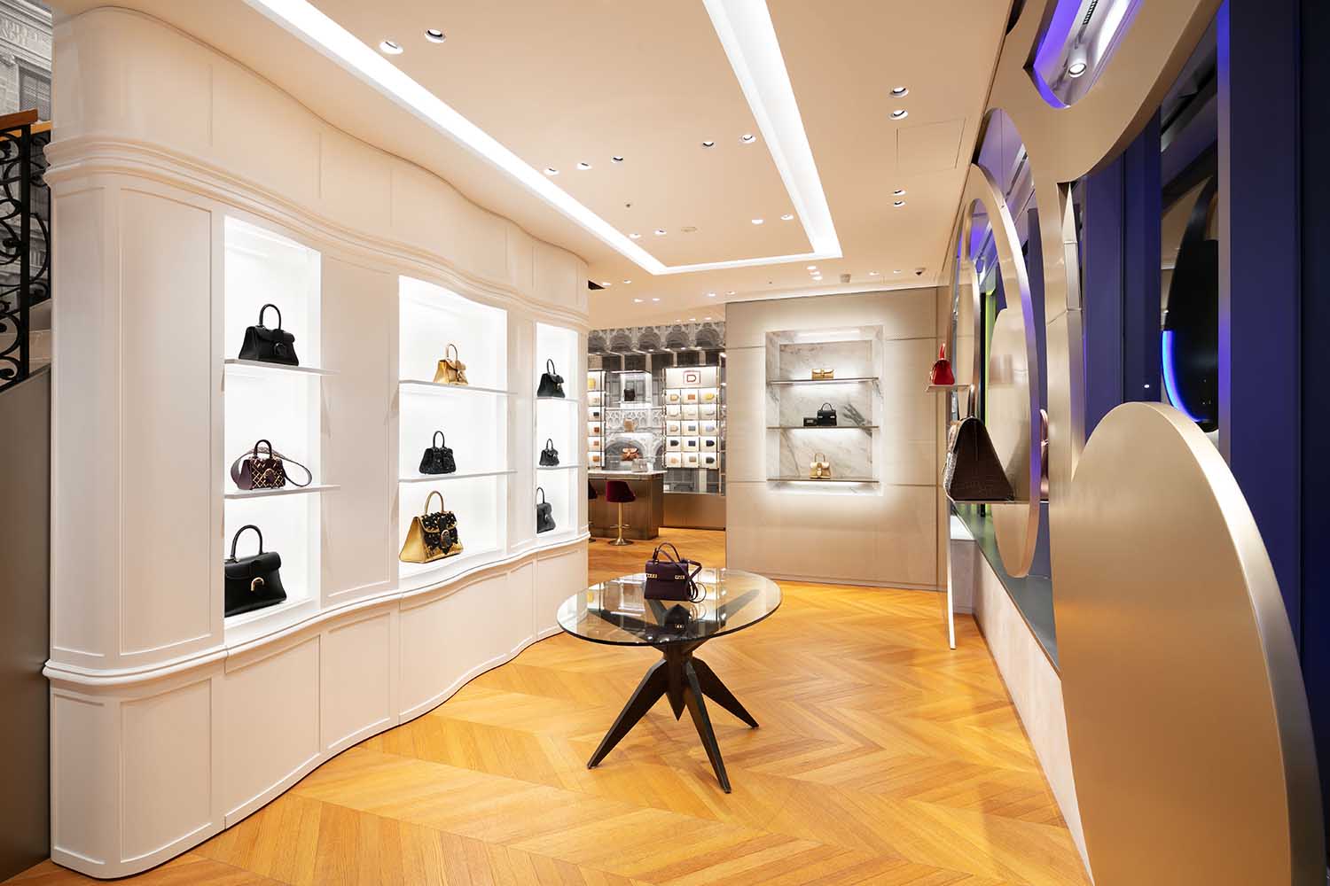 Delvaux opens new London store